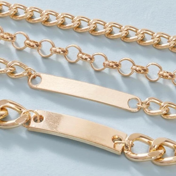 3/$30 Gold 4pc Chain Bracelet - Picture 4 of 4